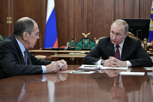 Lavrov: Izlazak SAD iz INF sporazuma dodatno narušava stabilnost