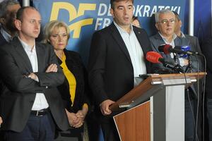 Poslanički klub DF prihvatio inicijativu Predsjedništva: Smijeniti...