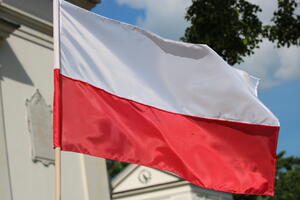 Poljska: Sudski izvršitelj izbacio ženu i njenog bolesnog sina na...
