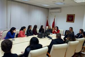 Srednjoškolci posjetili Osnovno državno tužilaštvo u Podgorici