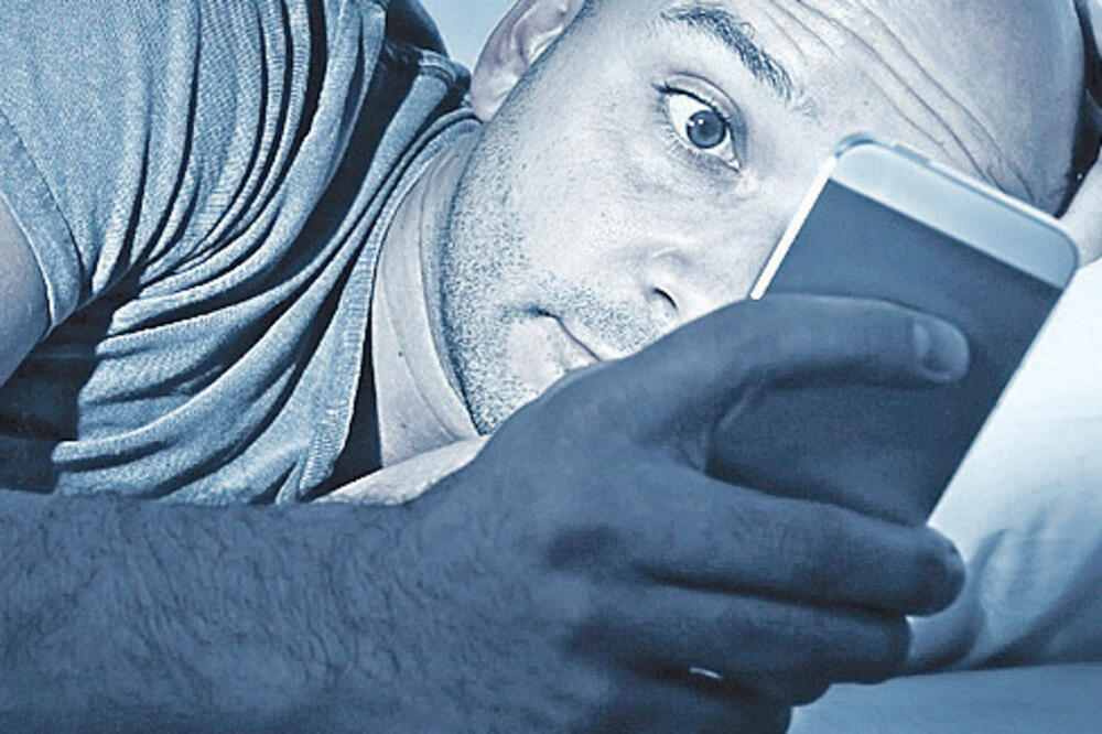 Mobilni telefon, spavanje