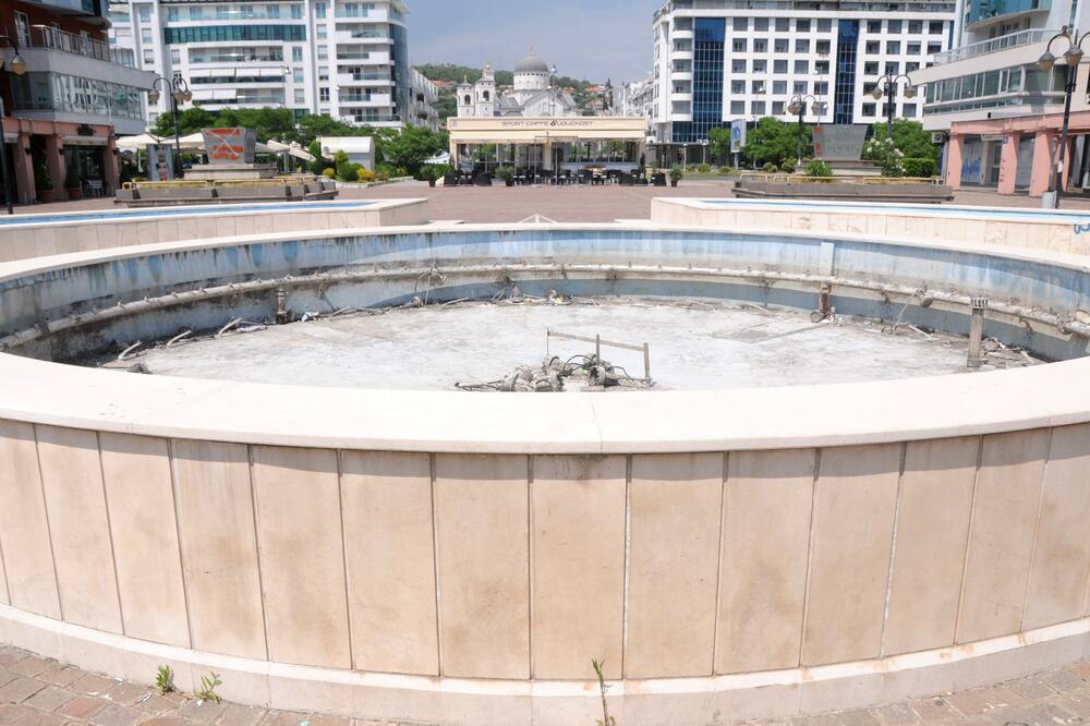 Fontana Rimski trg, Foto: Boris Pejović