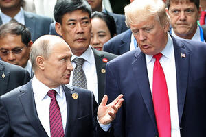 Putin: Rusko miješanje u SAD besmislica