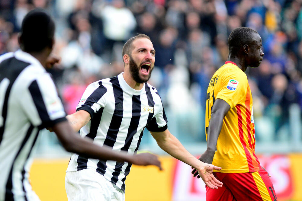 Gonsalo Iguain Juventus, Foto: Reuters