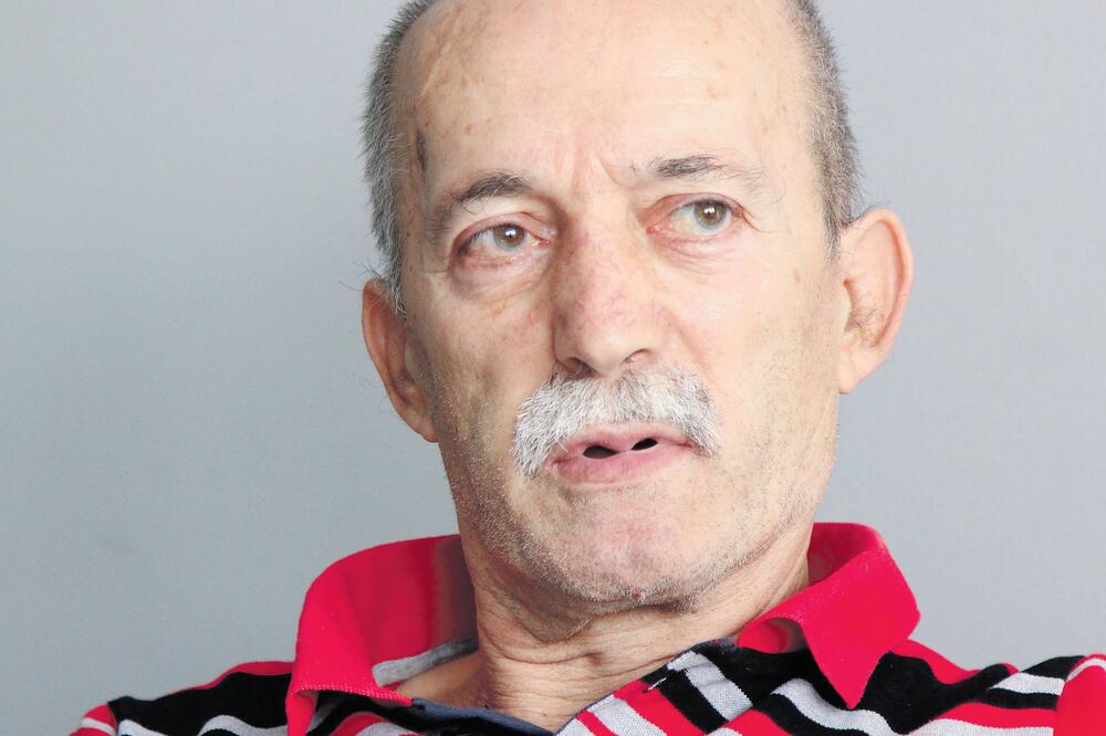 Veljko Rajković (Novine)