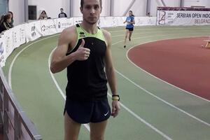 Dragović popravio državni rekord u dvorani na 1.500 metara