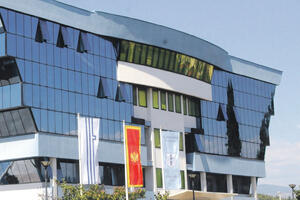 Podgorica: Gomilaju se dugovi građana i firmi