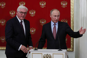 Razgovarali Štajnmajer i Putin: Učiniti napore za ponovnu...