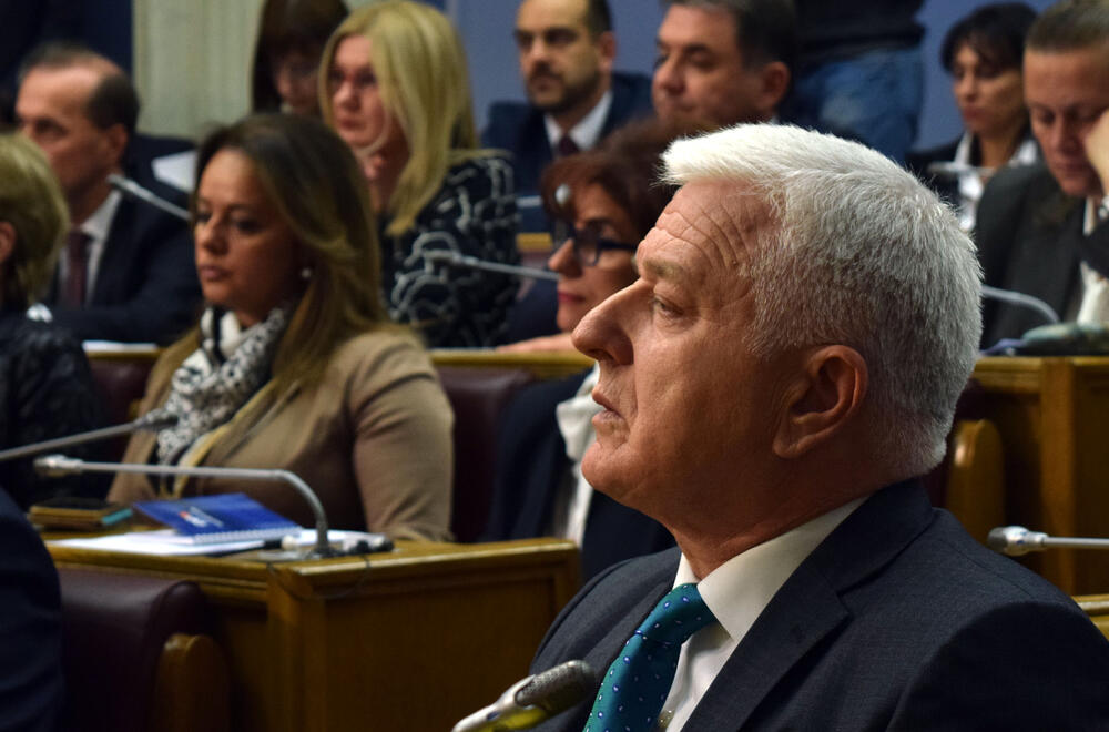 Premijerski sat, Duško Marković