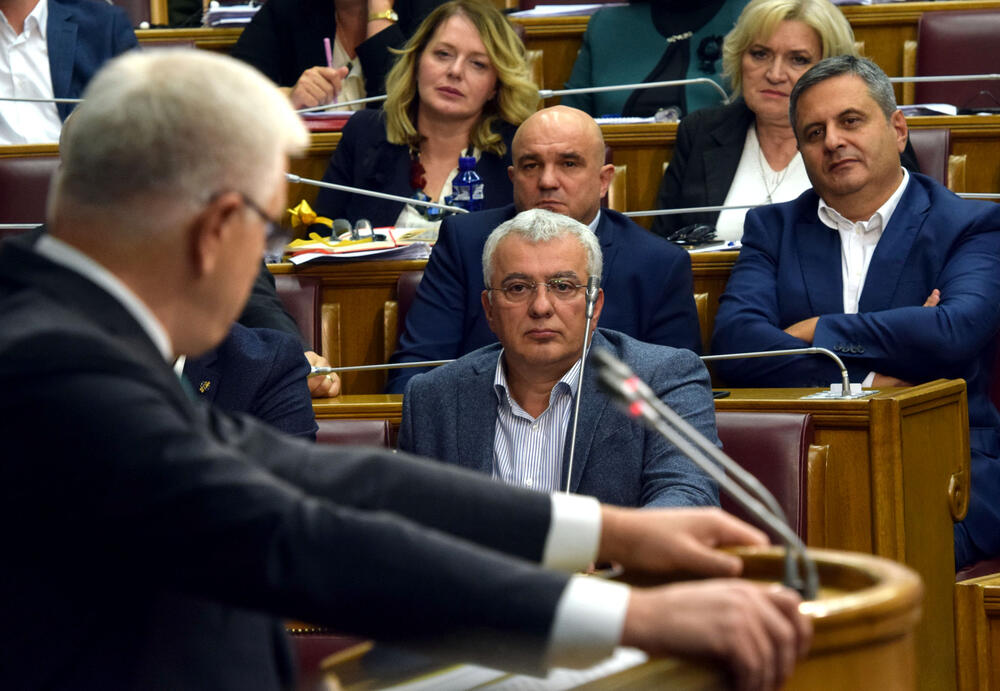 Premijerski sat, Andrija Mandić, Duško Marković