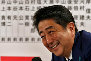 Abeovoj koaliciji dvotrećinska većina: Otvara se mogućnost za...