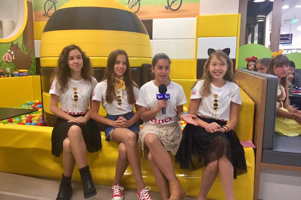 Pčelica, Foto: Pčelica