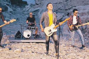 Premijera: Spot za "Igru" Vanje Radovanovića