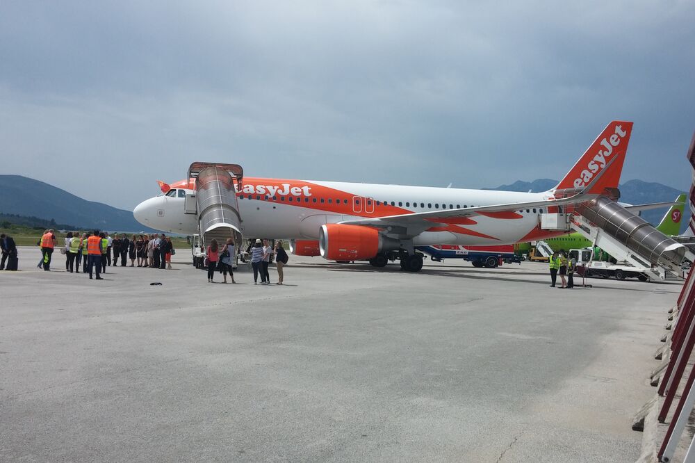 aerodrom Tivat, Foto: Siniša Luković