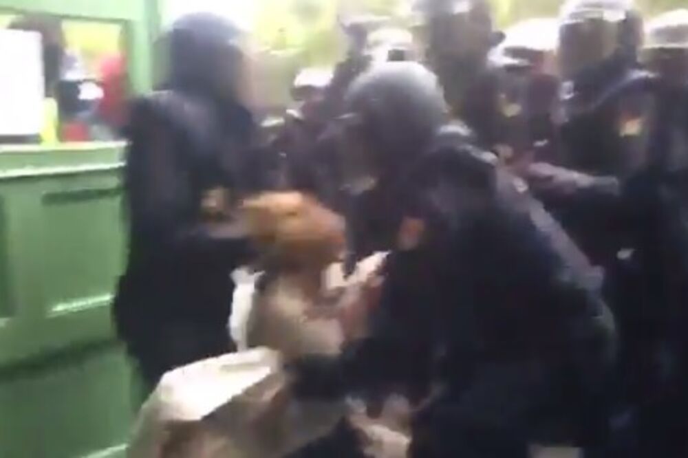 katalonija, nasilje, Foto: Screenshot (Twitter)