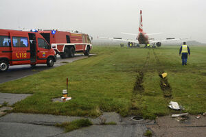 Avion sa 88 putnika promašio pistu na njemačkom ostrvu