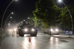 U Turskoj izdati nalozi za privođenje 117 vojnih oficira