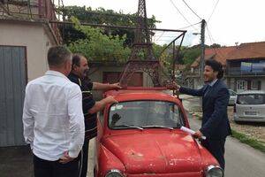 Abazović obilazi Donji kraj i Crnu gredu, Cetinjska URA više nego...