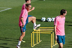 Atletiko protiv Čelsija: Partija šaha Simeonea i Kontea