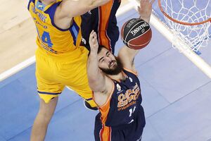 Novi Dubljevićev šou: Pehar, MVP titula, pa zabava za navijače