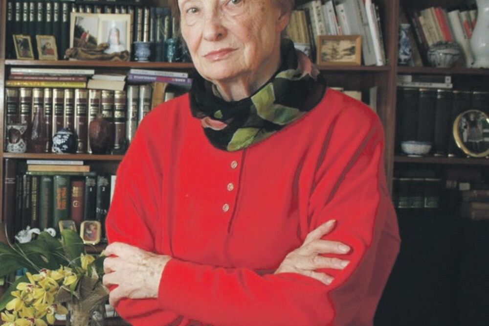 Latinka Perović (novine)