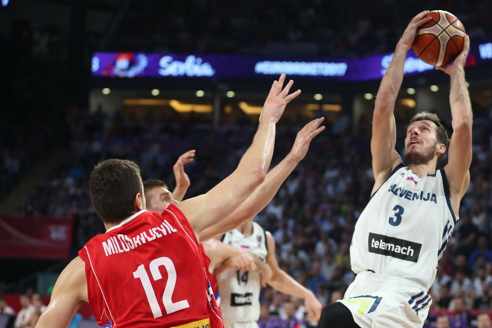 Dragić Slovenija Srbija, Foto: Reuters
