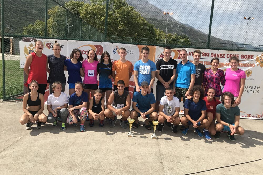 Juniorski atletičari Mornara, Foto: Atletski savez Crne Gore