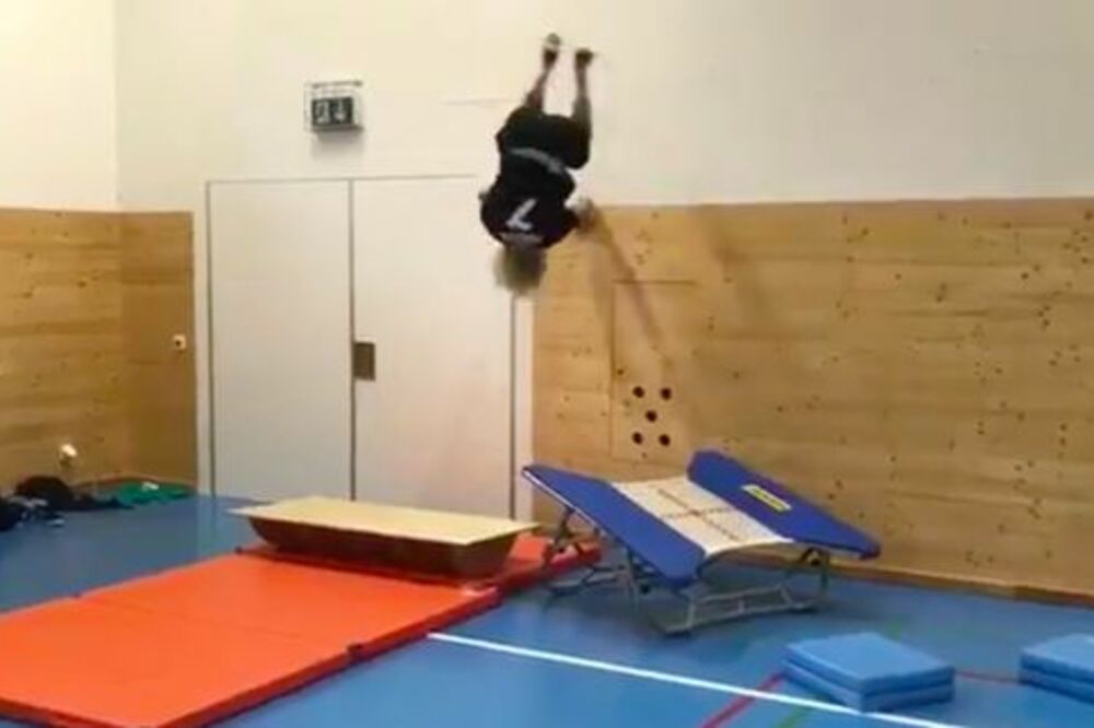 SKIJAŠ, Foto: Printscreen