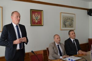 De Lanoj: Crna Gora se nije obratila MMF-u za kredit