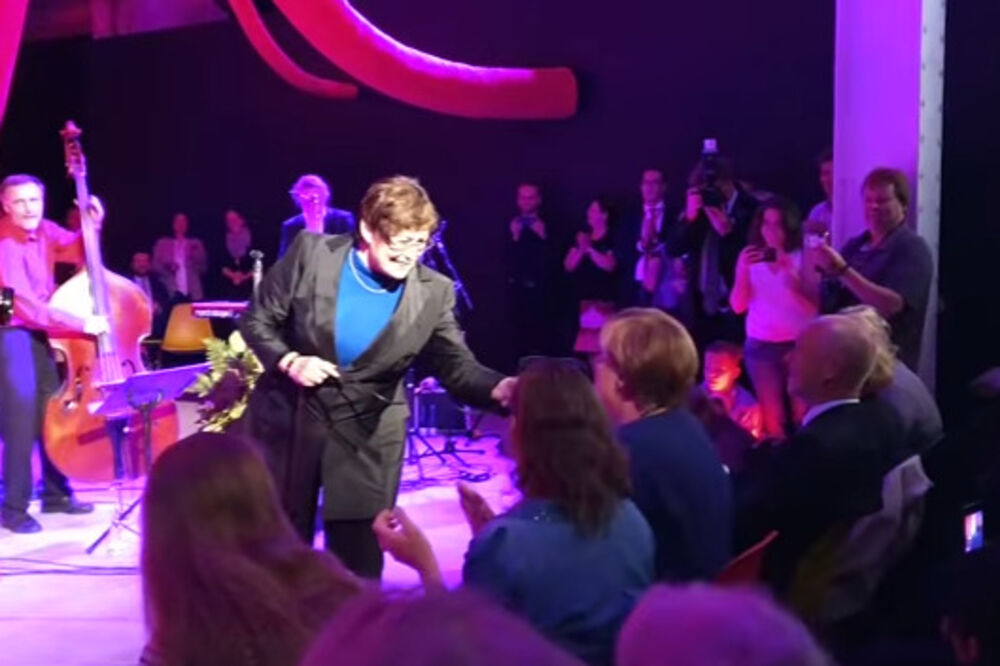 Angela Mekrel, Foto: Printscreen (YouTube)