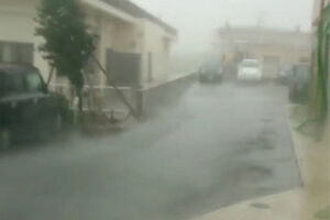 Tajfun Talima pogodio Japan: Udari vjetra od 252 kilometra na čas,...