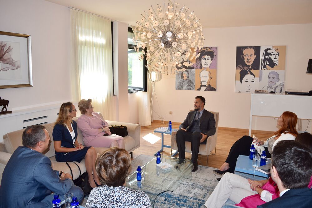 Aleksandar Andrija Pejović, Gracijela Leokardija Gavrilesku, Foto: Ministarstvo evropskih poslova