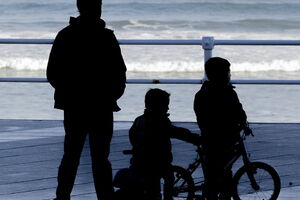 Boje jutra: Imaju li samohrani roditelji podršku institucija?