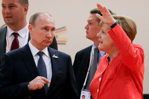 Putin i Merkel: Do rješenja situacije na Korejskom poluostrvu može...