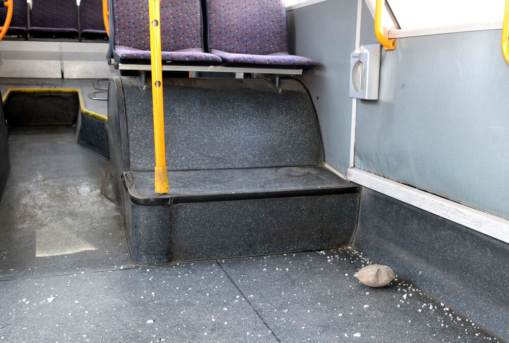 kamenovani autobus, BLT