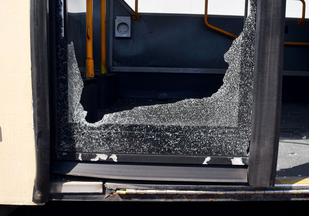 kamenovani autobus, BLT