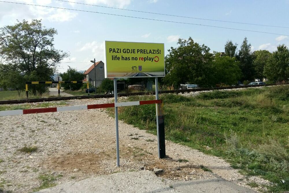 tabla pružni prelaz Kličevo, Foto: Fondacija Marija Kotri