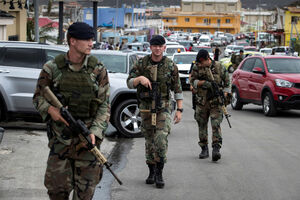 Pobjeglo 250 zatvorenika, Francuska šalje vojsku na Sveti Martin