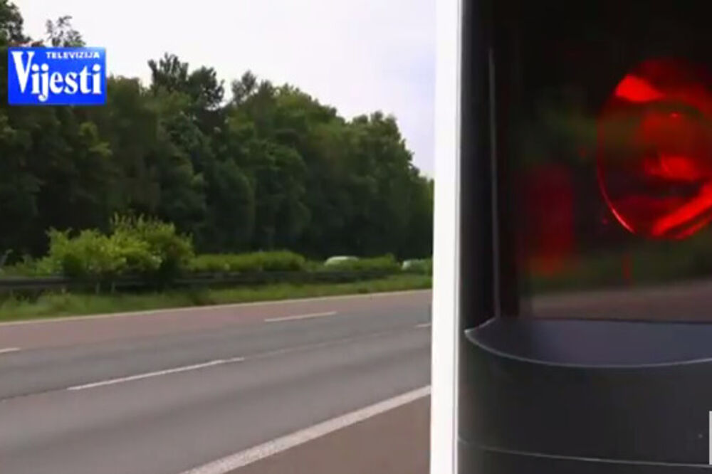 Stacioniran radari, Foto: Printscreen (YouTube)