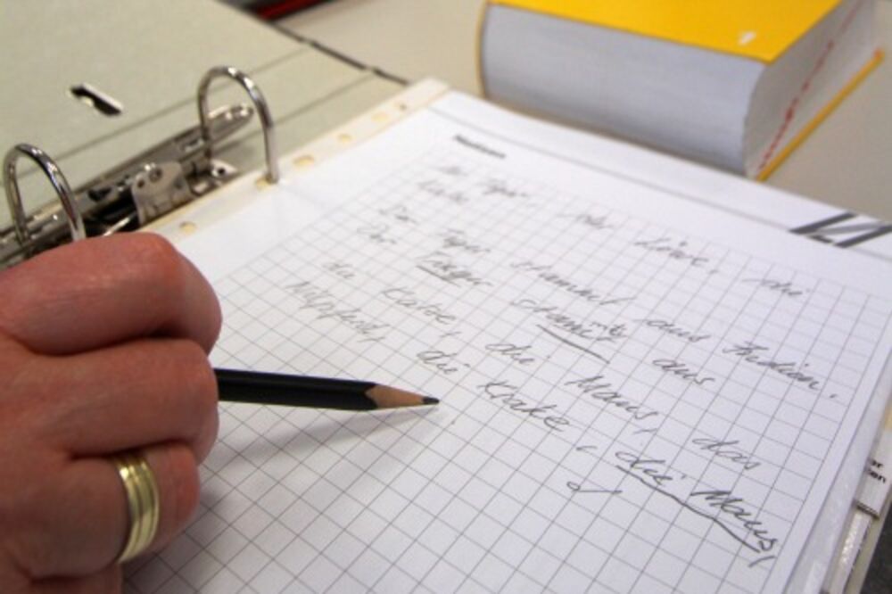 nepismeni, Foto: Noows