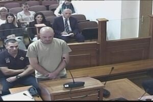 Drugi dan suđenja: Jovanović "iza brave", gas maske i ljudi koji...