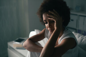 Nemiran san i često buđenje mogu biti simptom srčanih problema