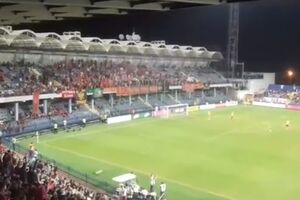 Pogledajte atmosferu pred početak meča Crna Gora - Rumunija