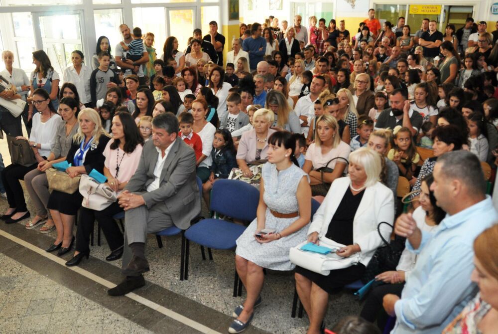 Nikšić prvaci, OŠ "Olga Golović"