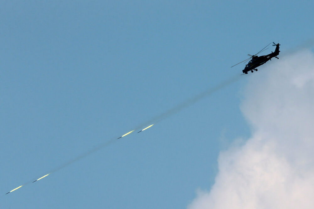 Kina vojni helikopter, Foto: Reuters