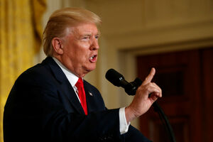 Tramp kontra Tilersonu: Nije rješenje da pričamo sa Sjevernom...