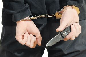 Podgorica: Opljačkali taksistu prijeteći nožem