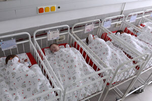 Podgorica: Rođeno šesnaest beba