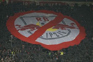 Viceprvak napokon proradio, Šalke razočarao u Hanoveru