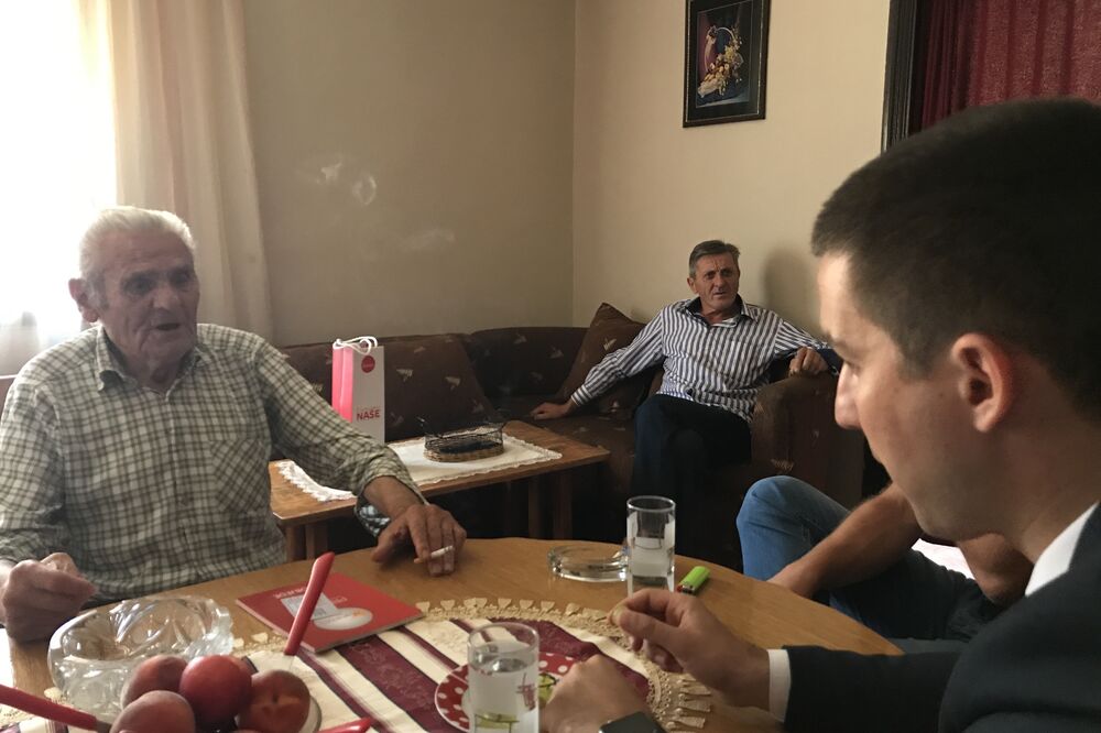 Demokrate, Foto: Demokrate